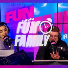 Deux animateurs radio, un homme et une femme, diffusent la musique des années 2000 à 2010 sur Fun Radio.