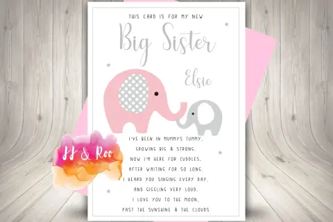Carte pour une nouvelle grande sœur avec des éléphants roses et gris, et le texte "Elsie".