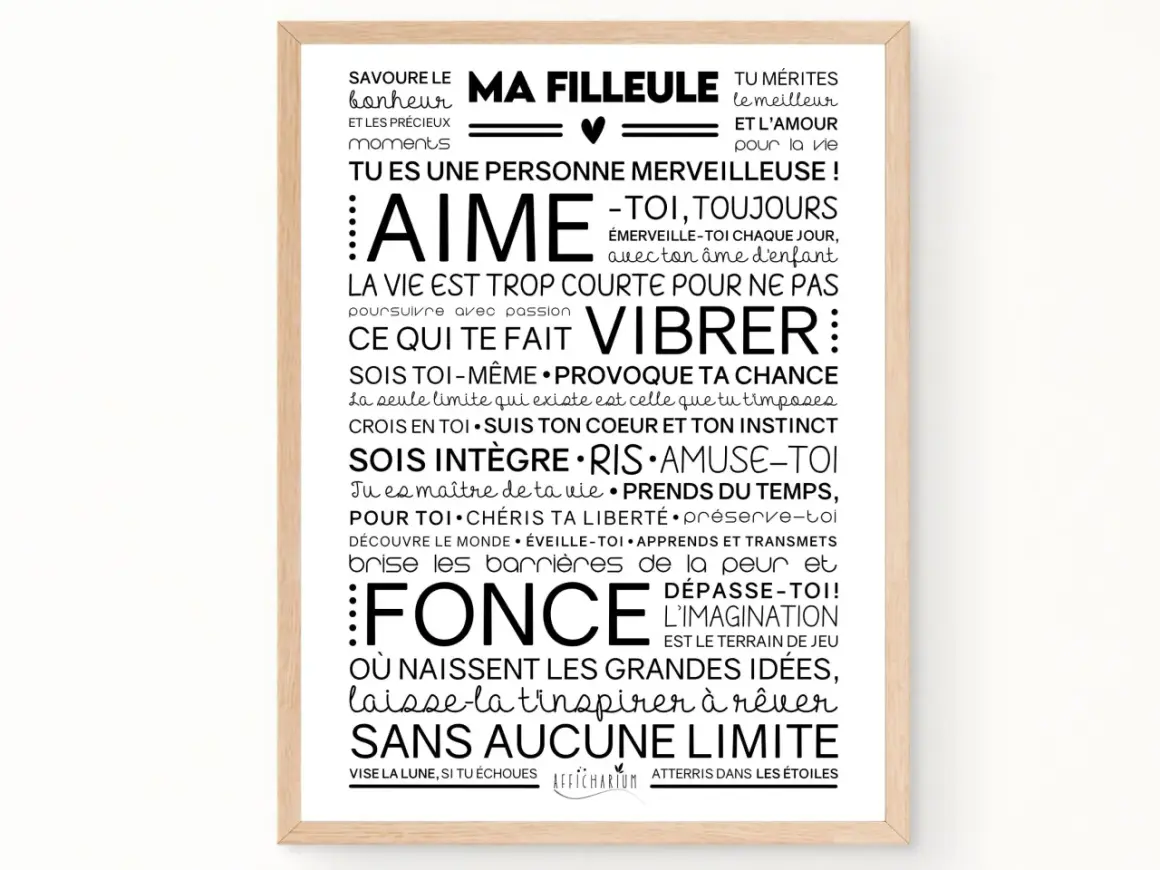 Texte marraine filleul : "Ma filleule, tu mérites le meilleur. Aime, vibre, fonce ! L'imagination est ton terrain de jeu. Rêve sans limite.